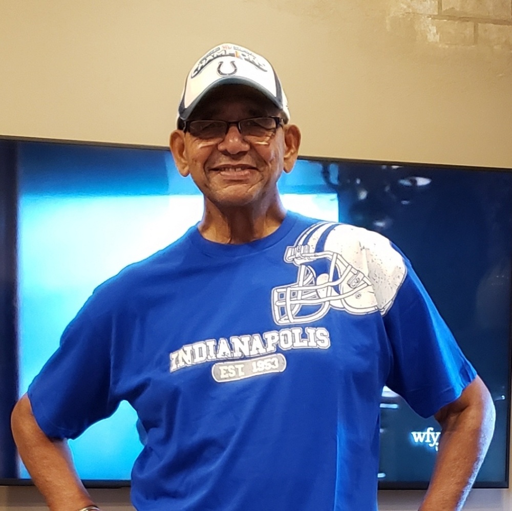 Meet your Posher, Mackie w